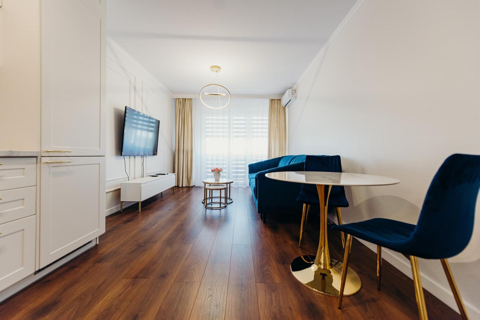 3 Bedrooms Premium Bella Blue For 8 Guests With Ac And Free Out Side Parking Rzeszów Zewnętrze zdjęcie